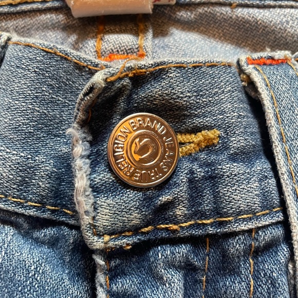 True Religion Distressed Jeans - Picture 4 of 5